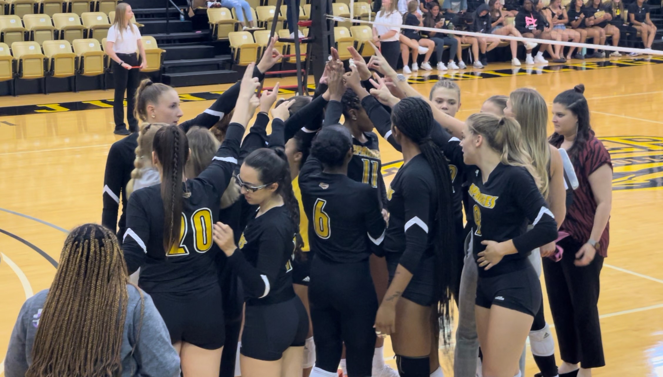 Apaches win 3rd match in a row with home sweep over Coastal Bend.